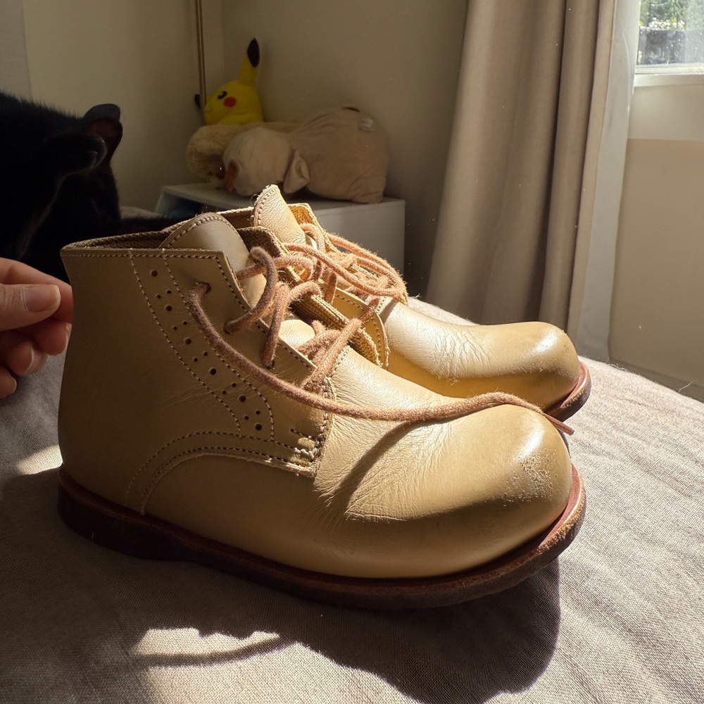 Adelisa & Co Paseo Boots